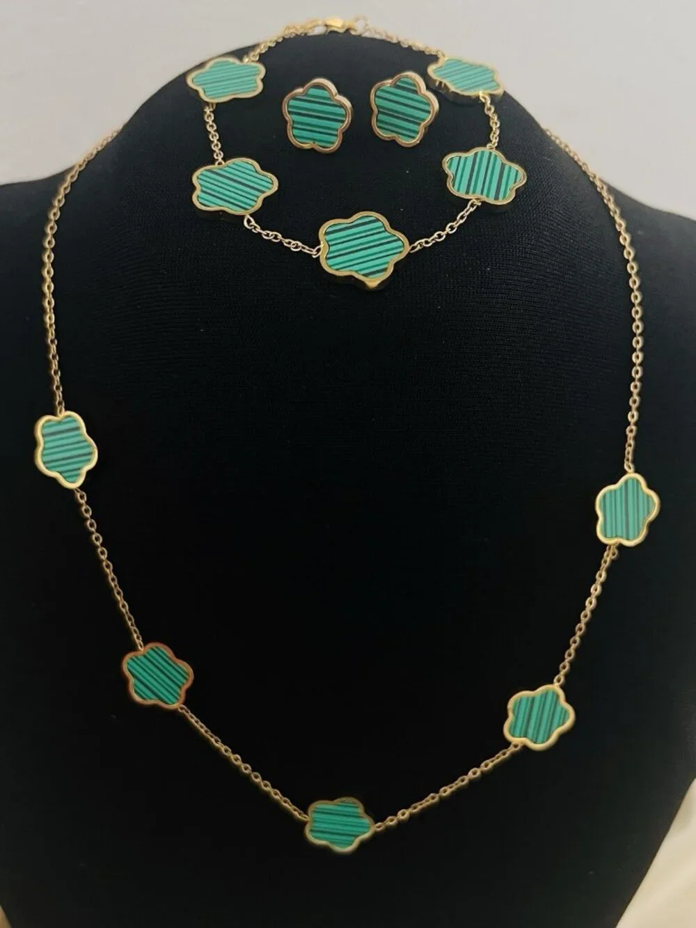 18K Gold Plated Flower clover Necklace SET green Stainless steel Womens Jewelry